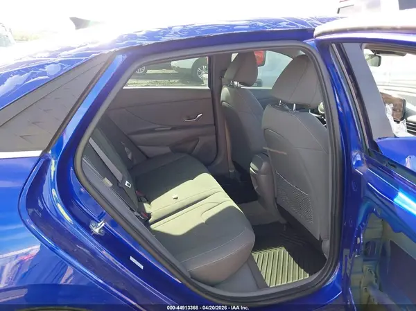 KMHLS4DG7RU743181 2024 HYUNDAI ELANTRA - Image 8