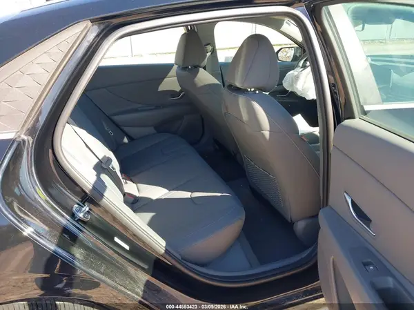 KMHLS4DG7RU752012 2024 HYUNDAI ELANTRA - Image 8