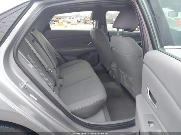 KMHLS4DG7RU755539 2024 HYUNDAI ELANTRA - Image 8
