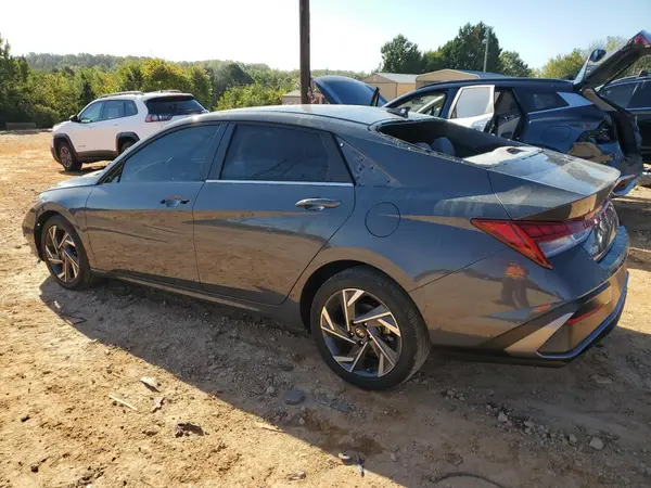 KMHLS4DG7RU764449 2024 HYUNDAI ELANTRA - Image 2