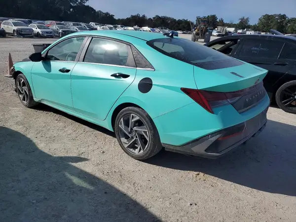KMHLS4DG7RU785379 2024 HYUNDAI ELANTRA - Image 2