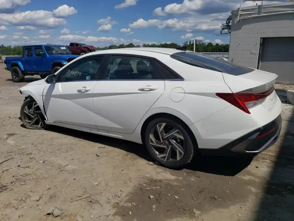 KMHLS4DG7RU788136 2024 HYUNDAI ELANTRA - Image 2