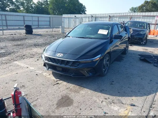 KMHLS4DG7RU796561 2024 HYUNDAI ELANTRA - Image 2