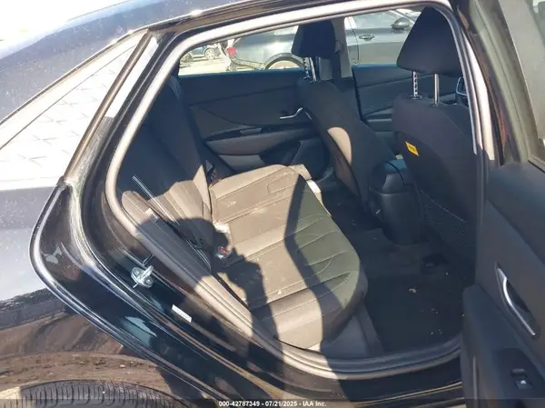 KMHLS4DG7RU796561 2024 HYUNDAI ELANTRA - Image 8