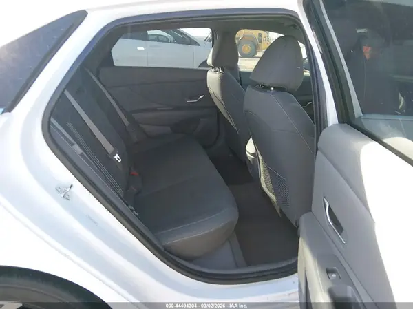 KMHLS4DG7RU803556 2024 HYUNDAI ELANTRA - Image 8