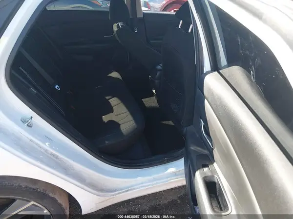 KMHLS4DG7RU806098 2024 HYUNDAI ELANTRA - Image 8