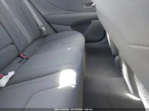 KMHLS4DG7RU807459 2024 HYUNDAI ELANTRA - Image 8