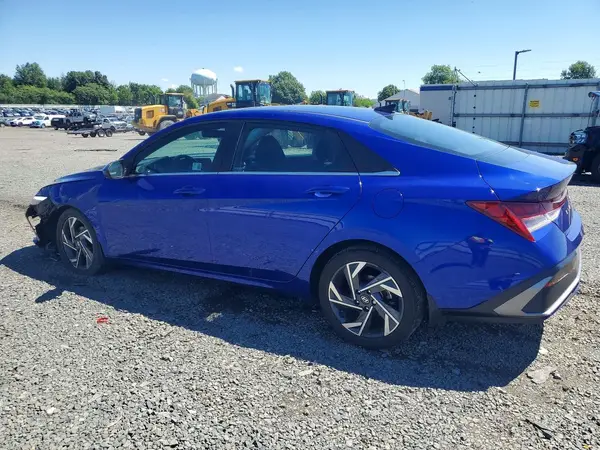 KMHLS4DG7RU809275 2024 HYUNDAI ELANTRA - Image 2