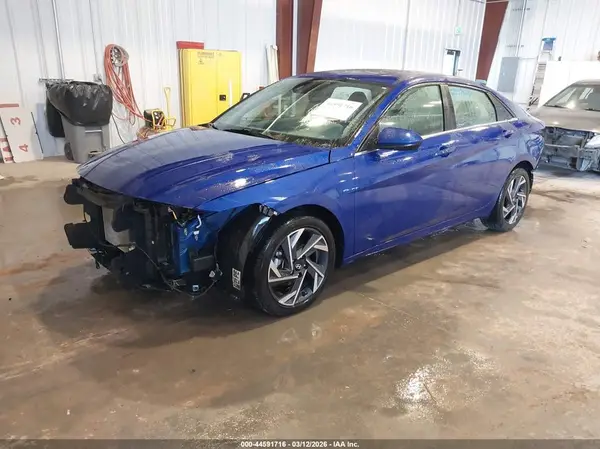 KMHLS4DG7RU814606 2024 HYUNDAI ELANTRA - Image 2