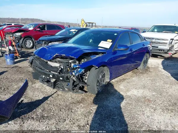 KMHLS4DG7RU821913 2024 HYUNDAI ELANTRA - Image 2