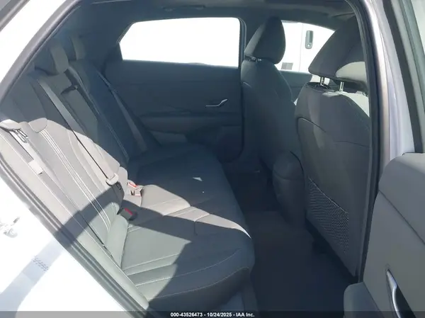KMHLS4DG7RU836279 2024 HYUNDAI ELANTRA - Image 8
