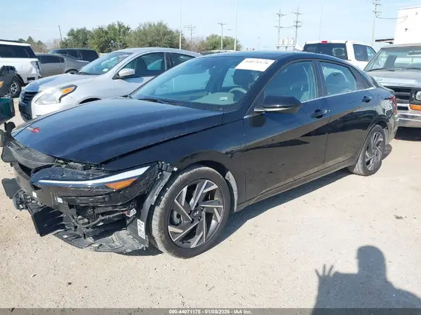 KMHLS4DG7SU004558 2025 HYUNDAI ELANTRA - Image 2