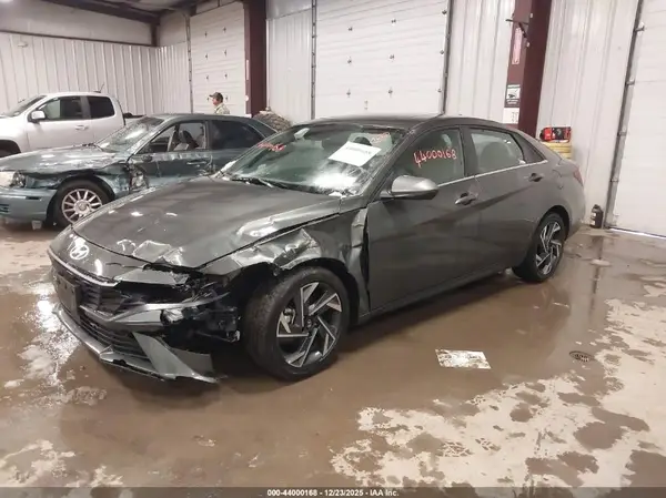 KMHLS4DG7SU009050 2025 HYUNDAI ELANTRA - Image 2
