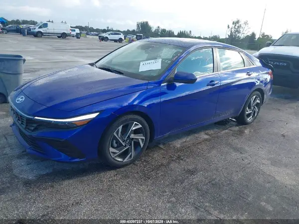 KMHLS4DG7SU019514 2025 HYUNDAI ELANTRA - Image 2