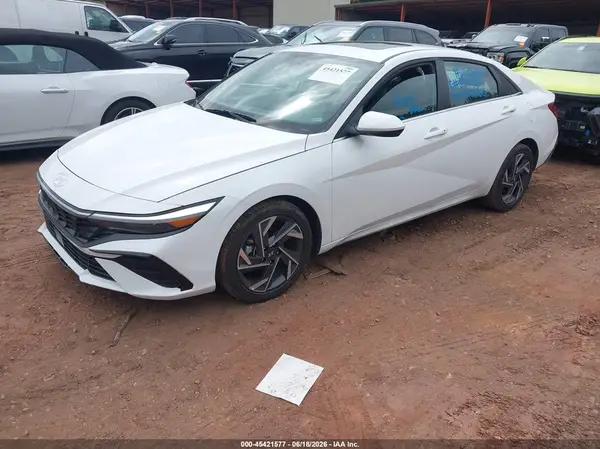 KMHLS4DG7SU030870 2025 HYUNDAI ELANTRA - Image 2