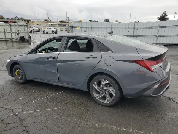 KMHLS4DG7SU032411 2025 HYUNDAI ELANTRA - Image 2