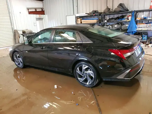 KMHLS4DG7SU034594 2025 HYUNDAI ELANTRA - Image 2