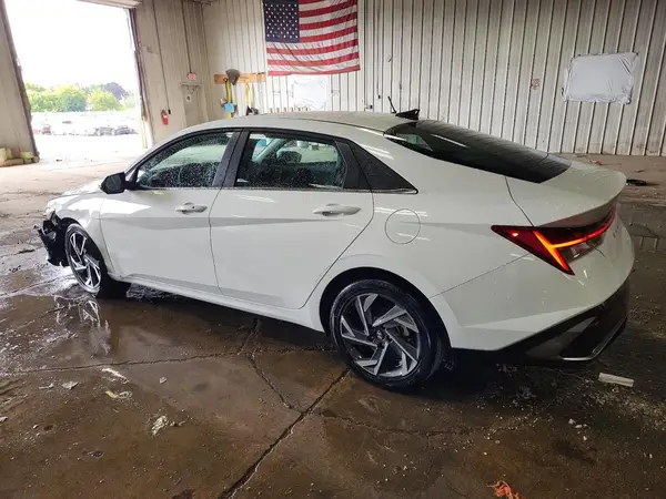 KMHLS4DG7SU038208 2025 HYUNDAI ELANTRA - Image 2