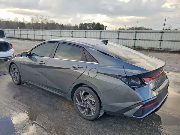 KMHLS4DG7SU852519 2025 HYUNDAI ELANTRA - Image 2