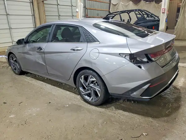 KMHLS4DG7SU852648 2025 HYUNDAI ELANTRA - Image 2