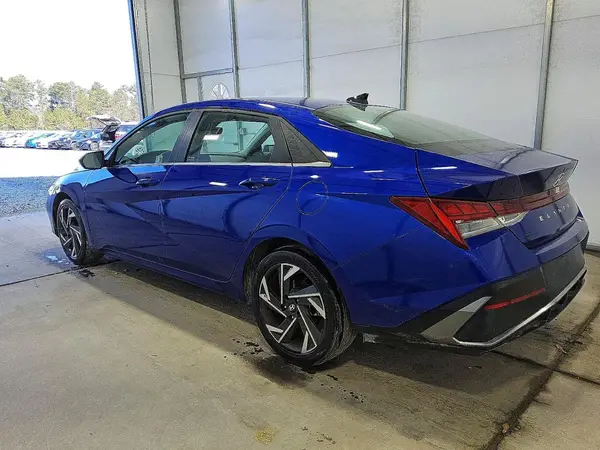 KMHLS4DG7SU855436 2025 HYUNDAI ELANTRA - Image 2
