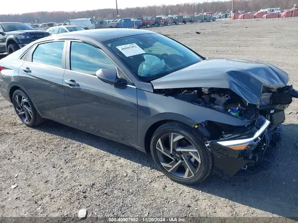 KMHLS4DG7SU857879 2025 HYUNDAI ELANTRA - Image 1
