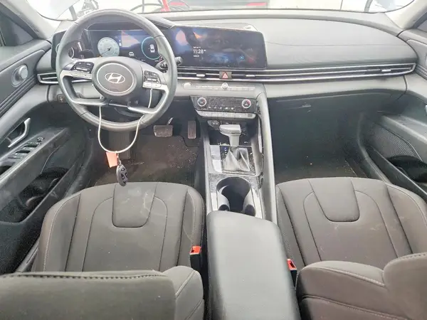 KMHLS4DG7SU879428 2025 HYUNDAI ELANTRA - Image 8