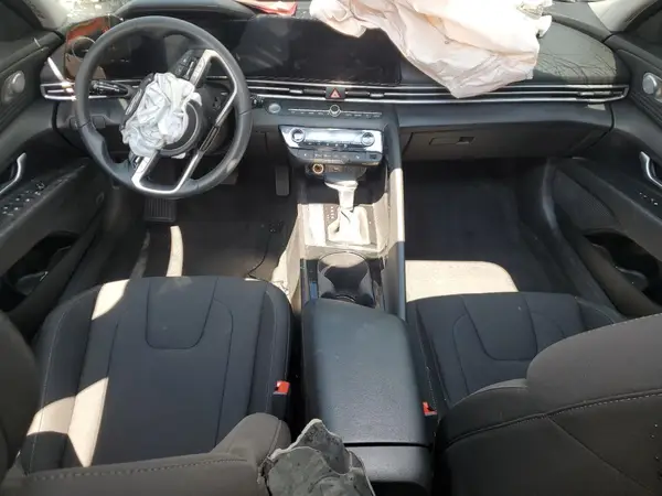KMHLS4DG7SU880238 2025 HYUNDAI ELANTRA - Image 8