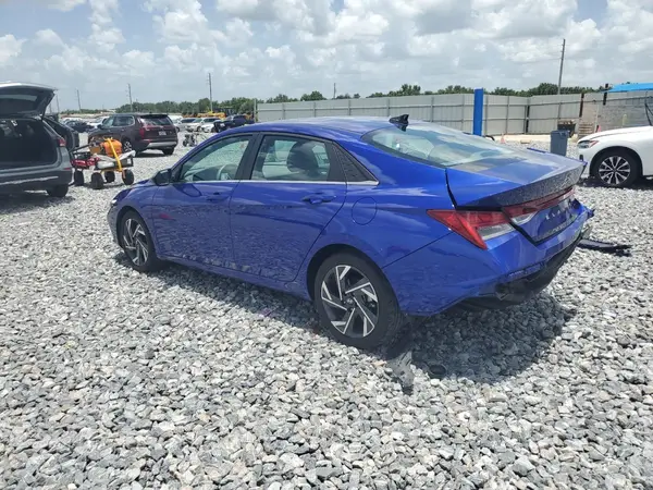 KMHLS4DG7SU880563 2025 HYUNDAI ELANTRA - Image 2