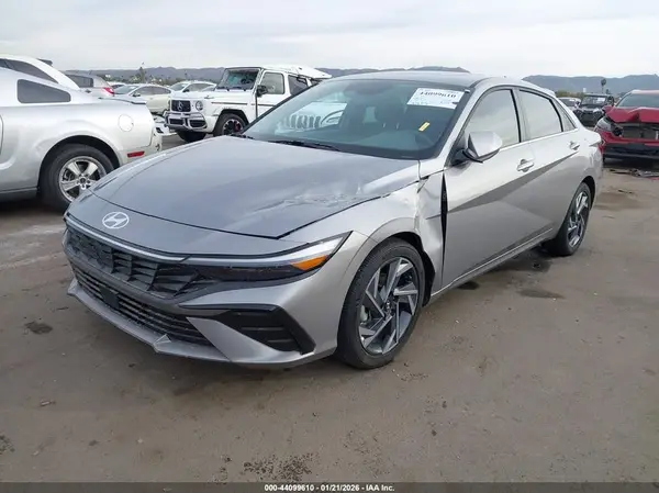 KMHLS4DG7SU890509 2025 HYUNDAI ELANTRA - Image 2