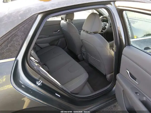 KMHLS4DG7SU892454 2025 HYUNDAI ELANTRA - Image 8