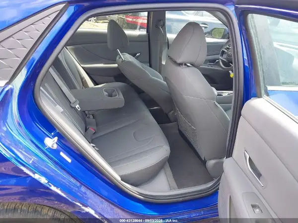KMHLS4DG7SU903601 2025 HYUNDAI ELANTRA - Image 8