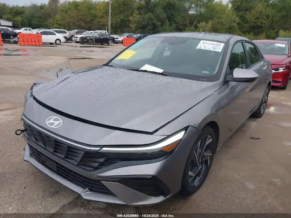 KMHLS4DG7SU905803 2025 HYUNDAI ELANTRA - Image 2