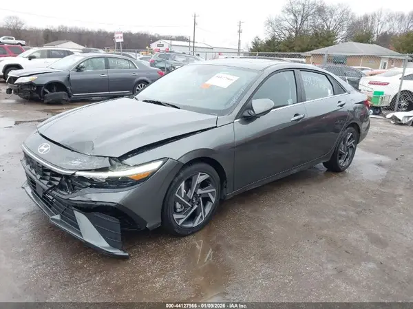 KMHLS4DG7SU910631 2025 HYUNDAI ELANTRA - Image 2