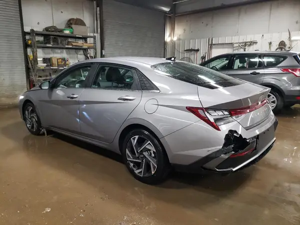 KMHLS4DG7SU910693 2025 HYUNDAI ELANTRA - Image 2
