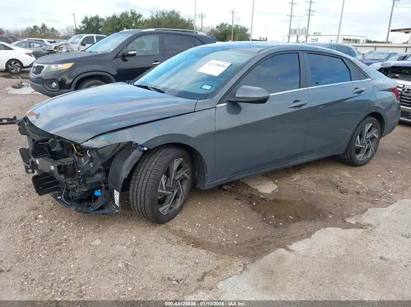 KMHLS4DG7SU912606 2025 HYUNDAI ELANTRA - Image 2