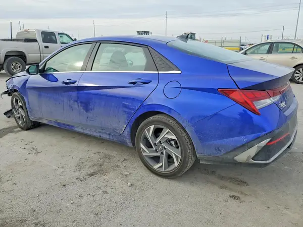 KMHLS4DG7SU913836 2025 HYUNDAI ELANTRA - Image 2