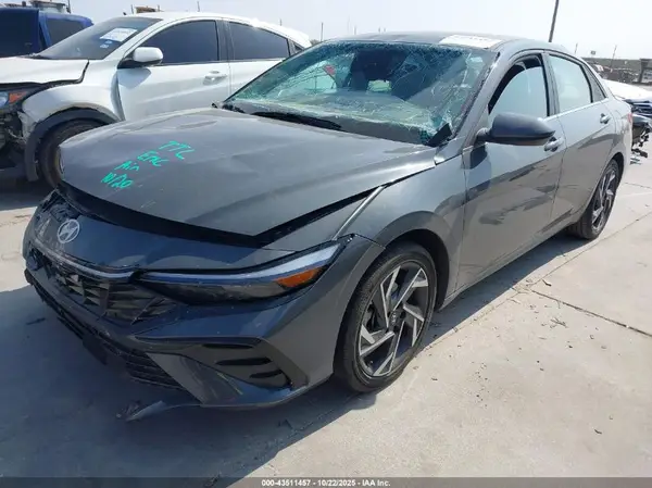 KMHLS4DG7SU920270 2025 HYUNDAI ELANTRA - Image 2