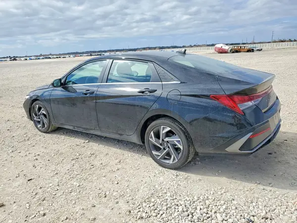 KMHLS4DG7SU938557 2025 HYUNDAI ELANTRA - Image 2