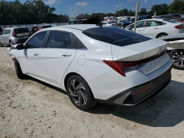 KMHLS4DG7SU943970 2025 HYUNDAI ELANTRA - Image 2