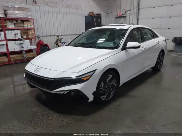 KMHLS4DG7SU973485 2025 HYUNDAI ELANTRA - Image 2
