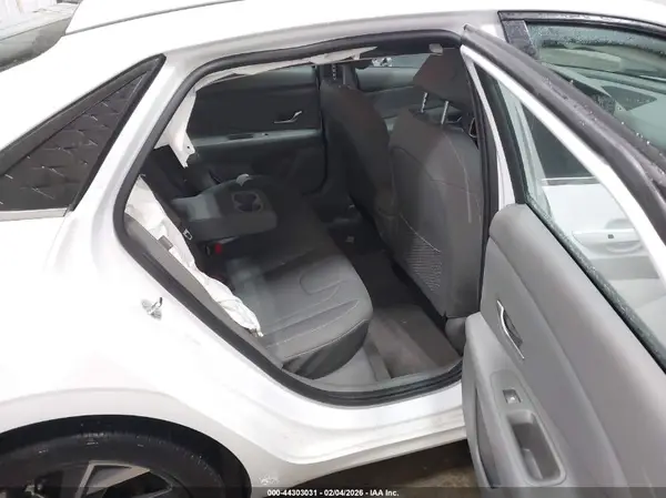 KMHLS4DG7SU973485 2025 HYUNDAI ELANTRA - Image 8