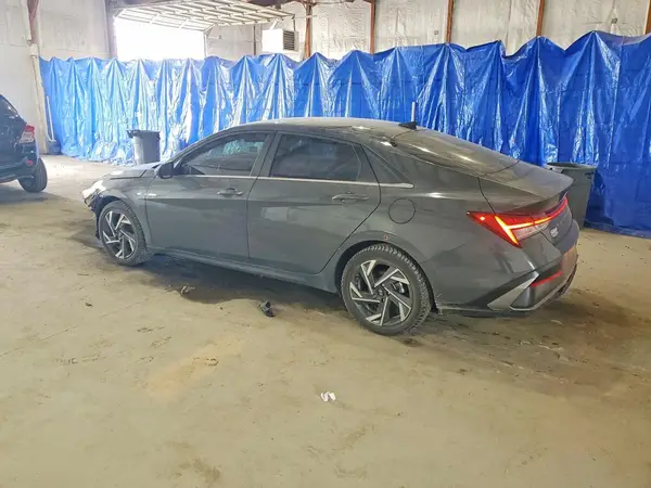 KMHLS4DG7SU989279 2025 HYUNDAI ELANTRA - Image 2