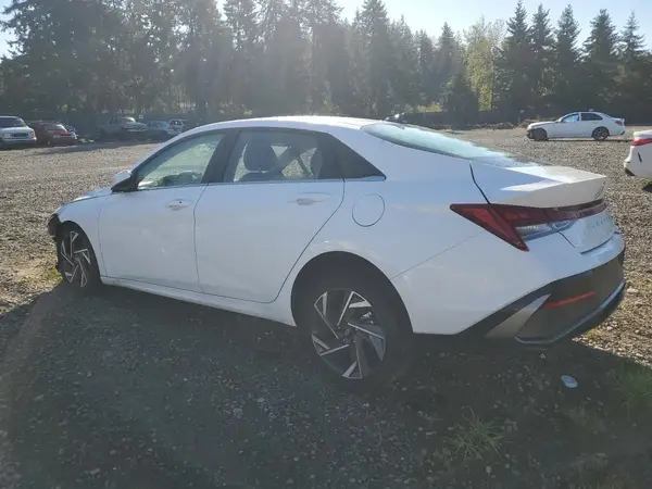 KMHLS4DG7SU997690 2025 HYUNDAI ELANTRA - Image 2