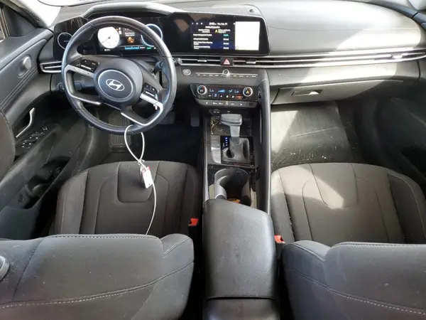 KMHLS4DG8RU641145 2024 HYUNDAI ELANTRA - Image 8