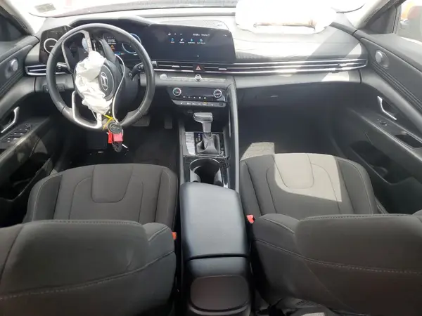 KMHLS4DG8RU643509 2024 HYUNDAI ELANTRA - Image 8