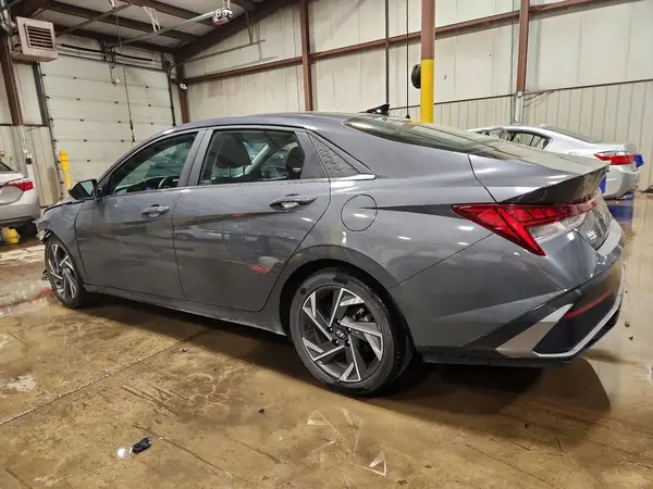 KMHLS4DG8RU653568 2024 HYUNDAI ELANTRA - Image 2