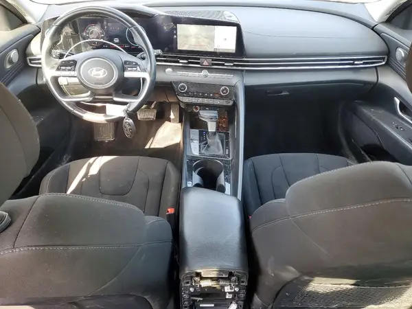 KMHLS4DG8RU664165 2024 HYUNDAI ELANTRA - Image 8