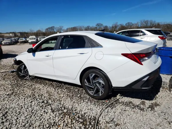 KMHLS4DG8RU674064 2024 HYUNDAI ELANTRA - Image 2