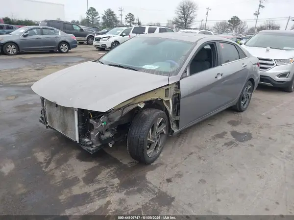 KMHLS4DG8RU687364 2024 HYUNDAI ELANTRA - Image 2